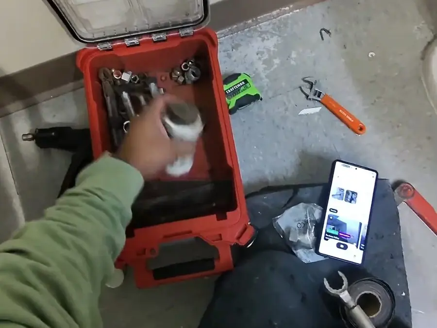 Sewer inspection camera view and diagnostic equipment related to Sewer Line Replacement in Altadena, CA on the sr-side-02 section